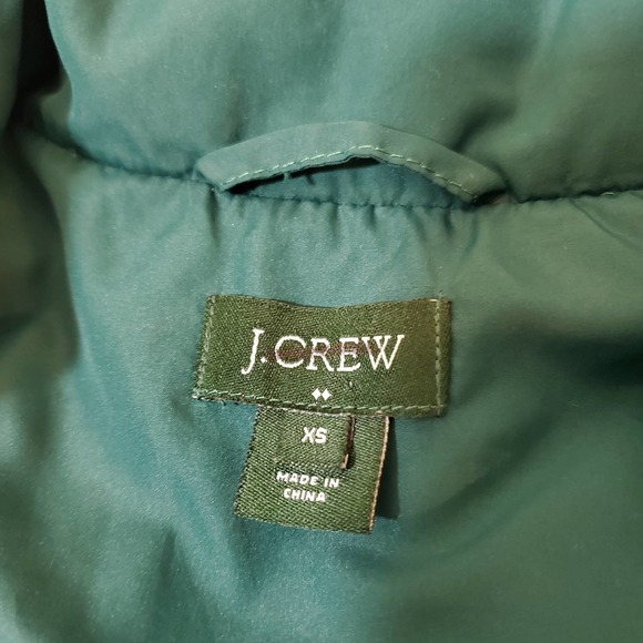 J. CREW | DOWN FEATHER QUILTED LIGHTWEIGHT PUFFER VEST FOREST GREEN WOMEN XS - Picture 11 of 16